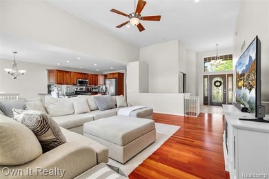 ***Open House Saturday June 13 from 1pm to 3pm*** Rare - photo 5