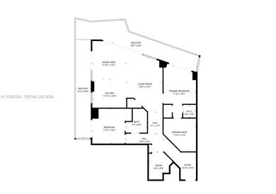 Bright & Spacious 2 bedroom + Den corner unit located in the