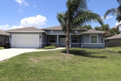 SHORT SALE** Excellent opportunity to own a 2022-built CBS home - photo 2