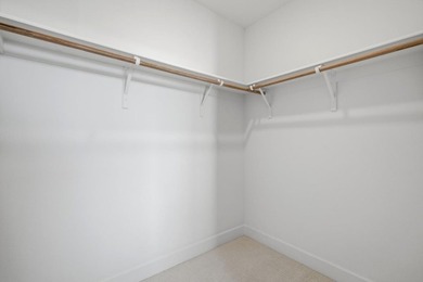 Top-floor, corner-unit penthouse in Communications Hill, 3 bed - photo 17