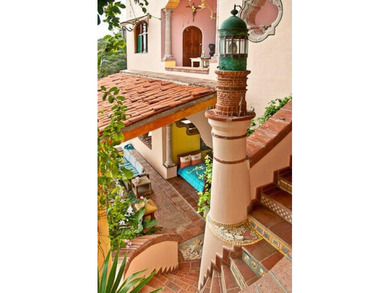 Perched on a dramatic bluff above the Pacific Ocean, MARALUZ is - photo 21