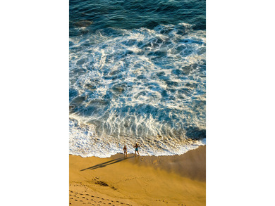 Perched on a dramatic bluff above the Pacific Ocean, MARALUZ is - photo 29