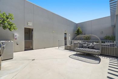 Top-floor, corner-unit penthouse in Communications Hill, 3 bed - photo 30