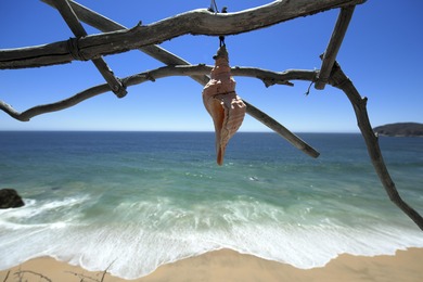 Perched on a dramatic bluff above the Pacific Ocean, MARALUZ is - photo 31