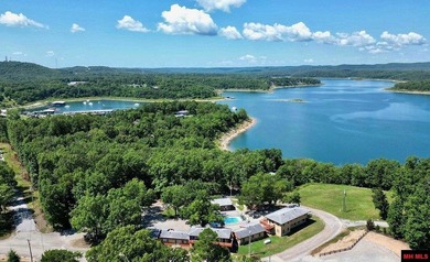 Bull Shoals Lake Commercial For Sale in Bull Shoals Arkansas