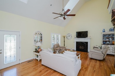 Escape to tranquility at this beautiful lakefront home - photo 4