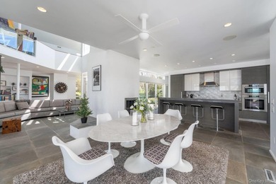 SOUND FRONT RETREAT - Designed in 1986 by architect Sanford - photo 13