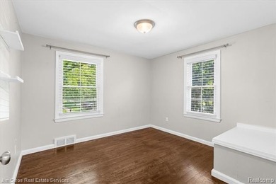 Nestled on the highly desirable *M* Streets of Grosse Pointe - photo 22