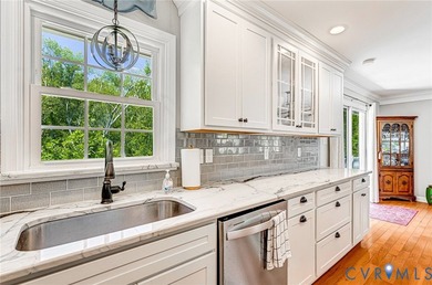 PRICE REDUCTION!!!!!! Welcome to 102 Riverside Drive. Located in - photo 11