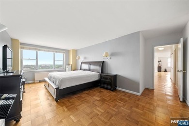 2100 Linwood Ave 19V - photo 11