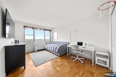 2100 Linwood Ave 19V - photo 15