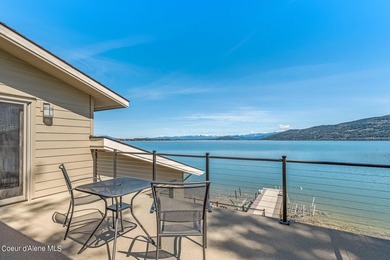 Unparalleled private 123+- feet of level frontage on the Pend - photo 24