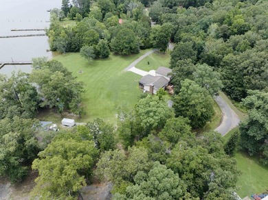 Rare opportunity on Weiss Lake! This beautifully updated 4BR/3BA - photo 27