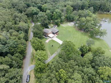 Rare opportunity on Weiss Lake! This beautifully updated 4BR/3BA - photo 30
