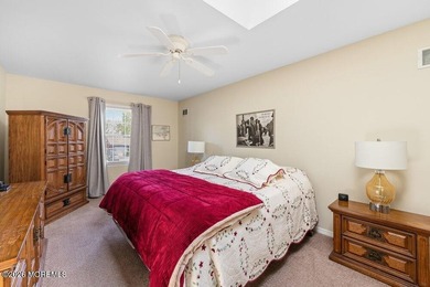 A true charmer in sought after Mapletree! Original owners are - photo 33