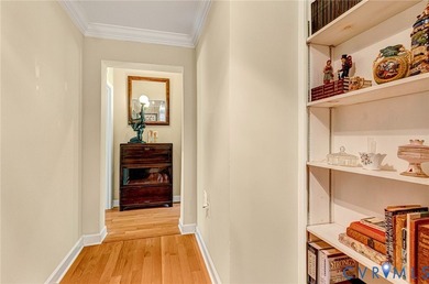 PRICE REDUCTION!!!!!! Welcome to 102 Riverside Drive. Located in - photo 34