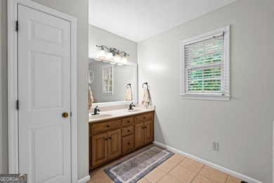 HILLCREST SCHOOL DISTRICT!!! Discover your dream home in a prime - photo 34