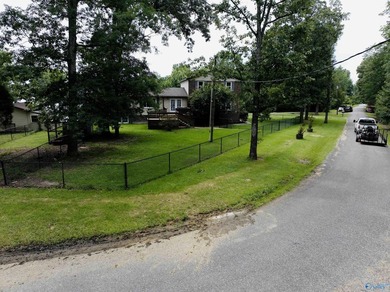 Rare opportunity on Weiss Lake! This beautifully updated 4BR/3BA - photo 34