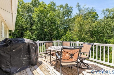 PRICE REDUCTION!!!!!! Welcome to 102 Riverside Drive. Located in - photo 46