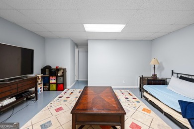 HILLCREST SCHOOL DISTRICT!!! Discover your dream home in a prime - photo 47