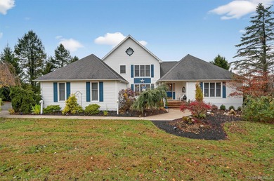 (private lake, pond, coastal) Home Sale Pending in Warwick New York