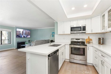 Welcome to Orange Tree Terrace, one of Irvine's most - photo 7