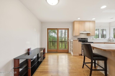 134 W Dowry Creek Rd offers the perfect blend of privacy - photo 22
