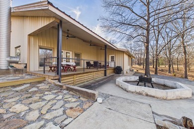 Very cool red iron shop barndominium on 3.5 ac m/l that joins - photo 3