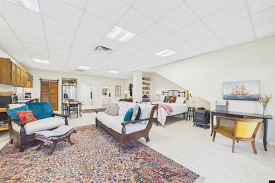 Very cool red iron shop barndominium on 3.5 ac m/l that joins - photo 9