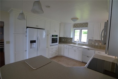 This 3-bedroom, 1.5-bathroom ranch-style home at 4926 State - photo 15