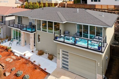 Experience refined Pacific Northwest living in this exceptional - photo 2