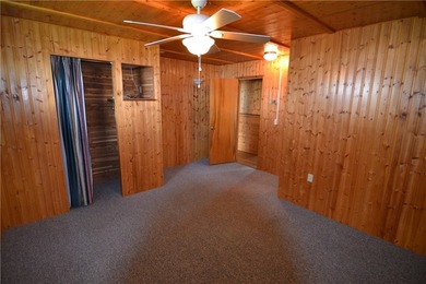 This 3-bedroom, 1.5-bathroom ranch-style home at 4926 State - photo 28
