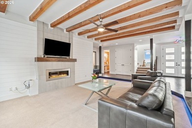 Experience refined Pacific Northwest living in this exceptional - photo 10
