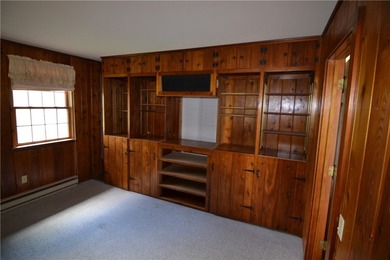 This 3-bedroom, 1.5-bathroom ranch-style home at 4926 State - photo 32