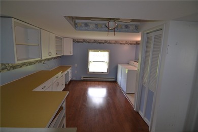 This 3-bedroom, 1.5-bathroom ranch-style home at 4926 State - photo 34