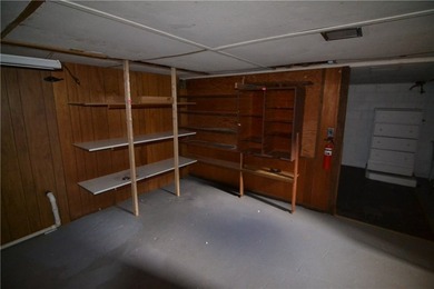 This 3-bedroom, 1.5-bathroom ranch-style home at 4926 State - photo 38