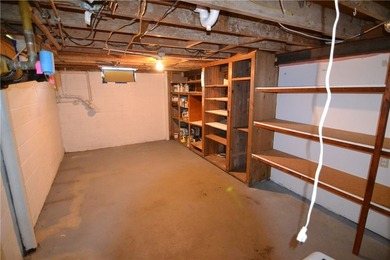 This 3-bedroom, 1.5-bathroom ranch-style home at 4926 State - photo 39