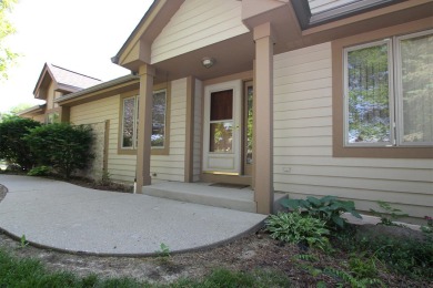 Lake Condo For Sale in Greenfield, Wisconsin