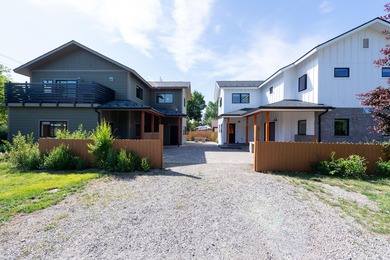 Big Wood River Home Sale Pending in Hailey Idaho