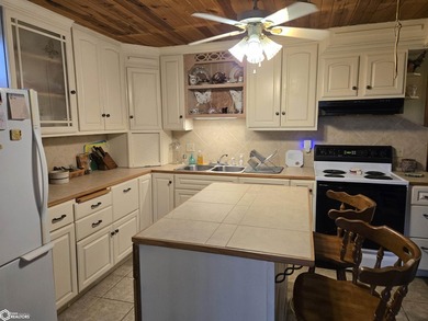 What a perfect blend of secluded country living and easy access - photo 13