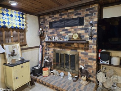What a perfect blend of secluded country living and easy access - photo 14