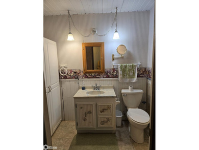 What a perfect blend of secluded country living and easy access - photo 18