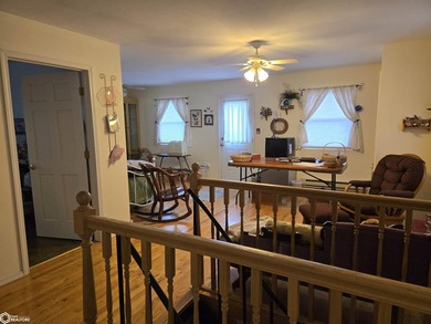 What a perfect blend of secluded country living and easy access - photo 28