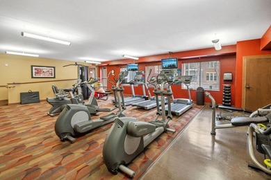 Welcome to Creekside in Edina, where upscale, maintenance-free - photo 29
