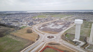 THIS PROPERTY IS SLATED FOR FUTURE MIXED USE. IT IS CURRENTLY IN - photo 7