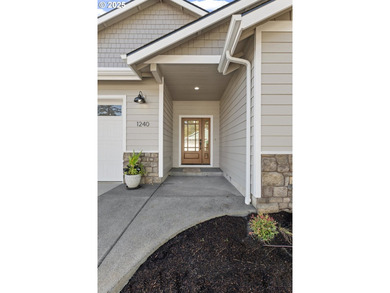 Experience refined coastal living in the brand-new Aspen model - photo 4