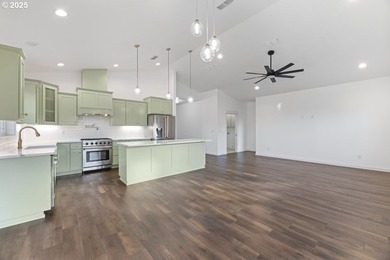 Experience refined coastal living in the brand-new Aspen model - photo 7