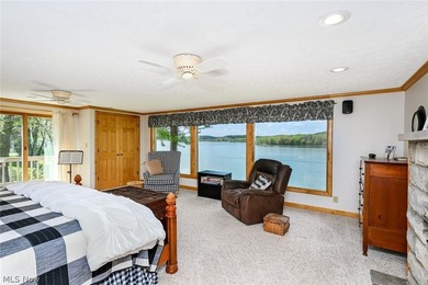 Stunning lake views immediately capture your attention upon - photo 24