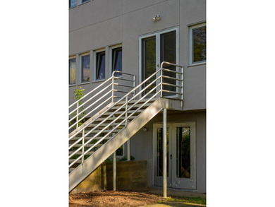 Set along a remarkable stretch of Lake Monona shoreline, this - photo 27