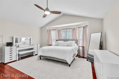 ***Open House Saturday June 13 from 1pm to 3pm*** Rare - photo 17